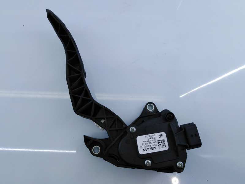 NISSAN Qashqai 2 generation (2013-2023) Педаль газа 189024BA0B, 6PV00997815, E3-B4-36-3 18643985