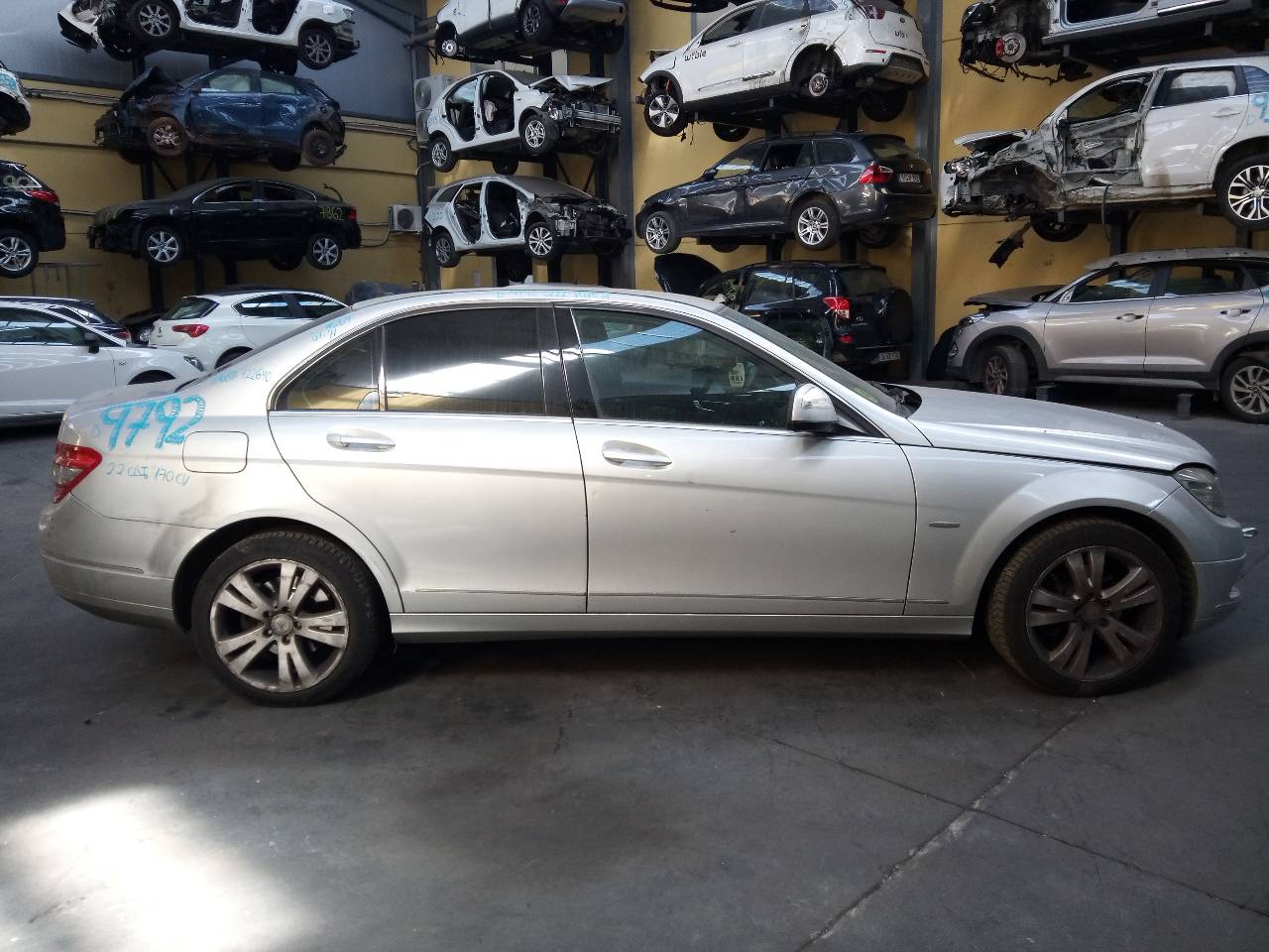 MERCEDES-BENZ C-Class W204/S204/C204 (2004-2015) Lås venstre bagdør A2047303935, E1-A2-32-2 18770314