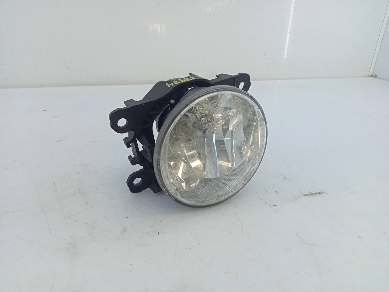 RENAULT Captur 1 generation (2013-2019) Front Right Fog Light 261500097R,E1-A1-39-1,E1-A1-39-1 26272752