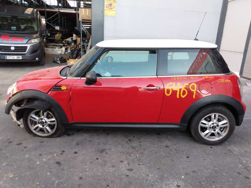 MINI Cooper R56 (2006-2015) Ремень безопасности задний правый 72112751402 18494338