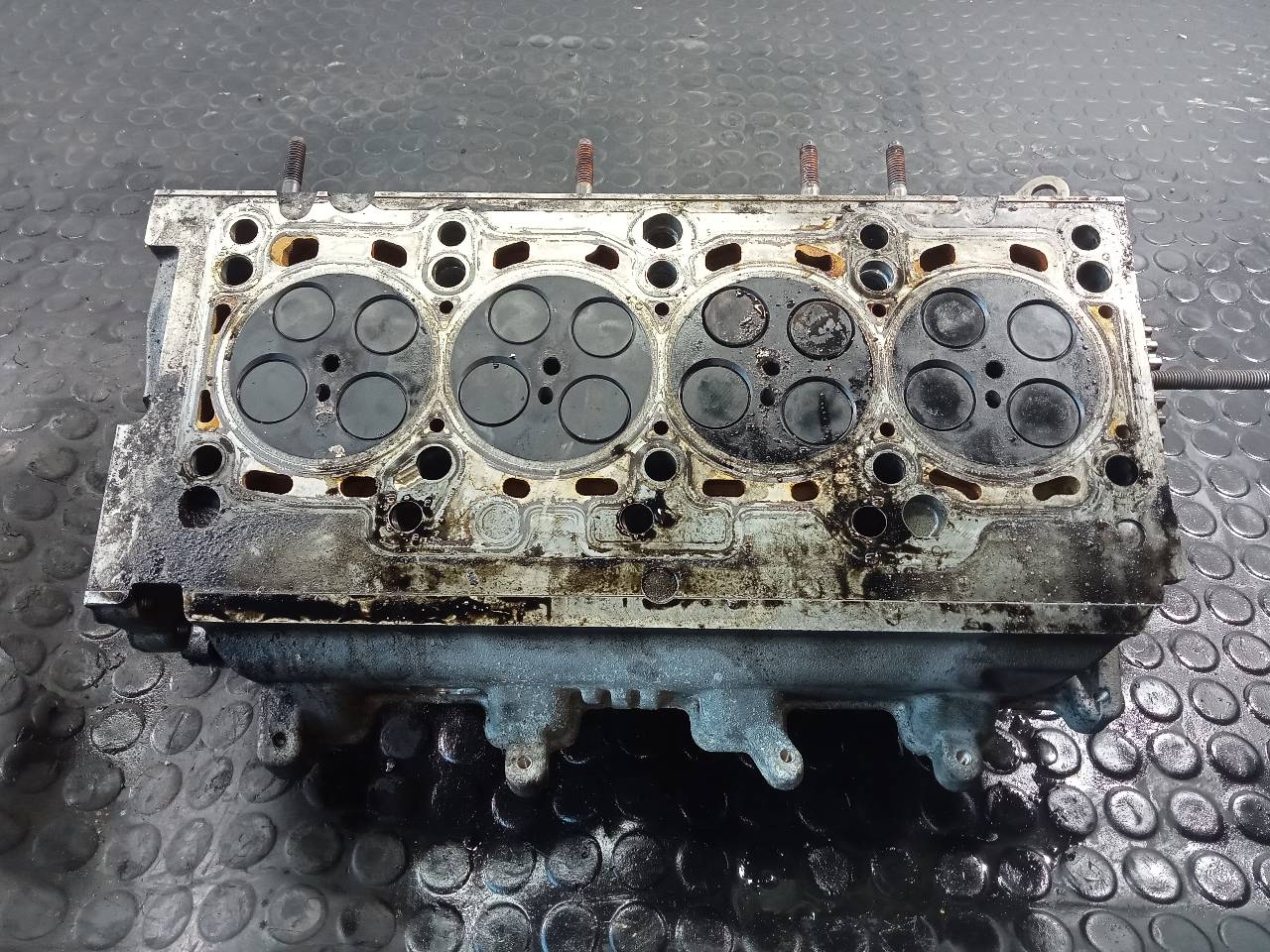 CHEVROLET Golf 6 generation (2008-2015) Engine Cylinder Head 03L103373A, 54811, P1-B7-9 20963123