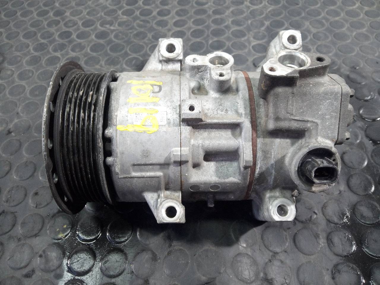 TOYOTA Avensis T27 Hасос кондиционера P3-B2-23-4 20955098