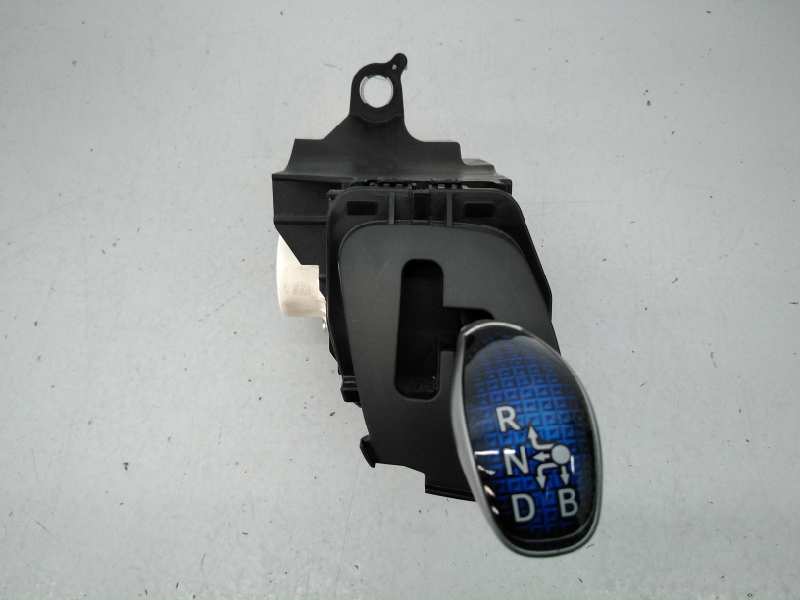 TOYOTA Prius Plus 1 generation (2012-2020) Gear Shifting Knob 75G616LHD, E3-B2-17-3 18546454