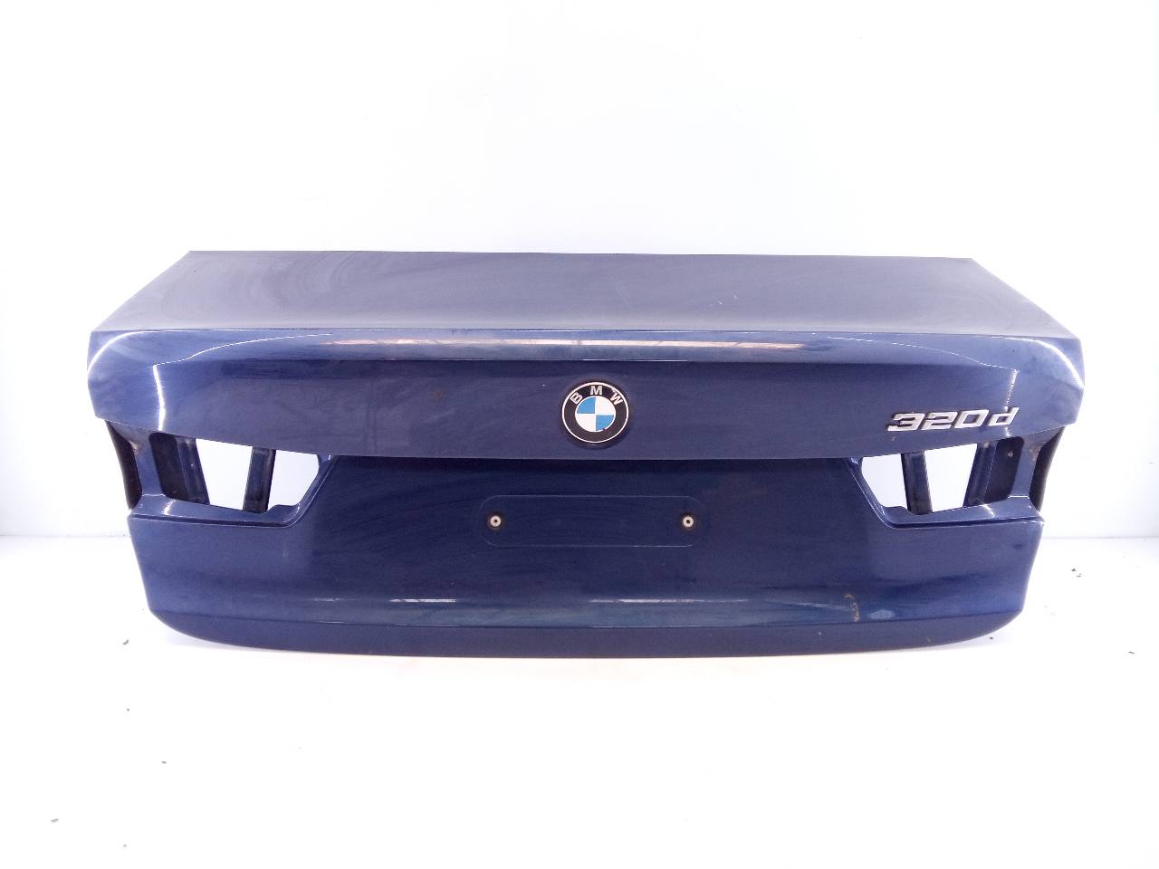 BMW 3 (F30, F80) Bootlid Rear Boot E4-B2-1 24485685