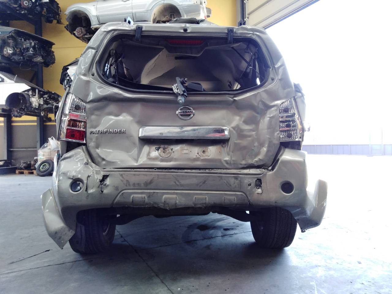 CHEVROLET Pathfinder R51 (2004-2014) Стартер 233005X00A,P3-B8-12-2 21828098