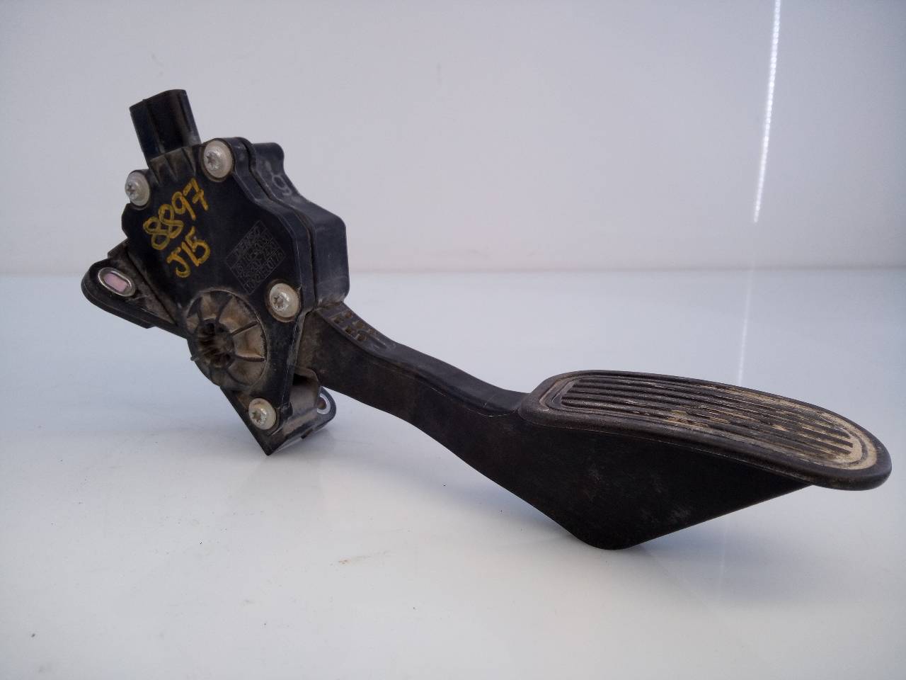 TOYOTA Land Cruiser 70 Series (1984-2024) Throttle Pedal 7811060030,E3-B2-8-3 24026482