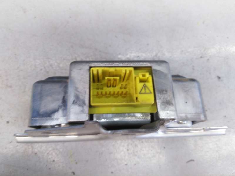 SUZUKI Grand Vitara 1 generation (1998-2006) Блок SRS 3891050J1, 1523006270, E3-B4-18-4 18606549