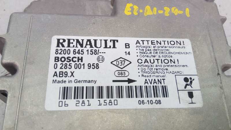 RENAULT Clio 3 generation (2005-2012) Блок SRS 8200645185,0285001958,E2-A1-29-1 18555126