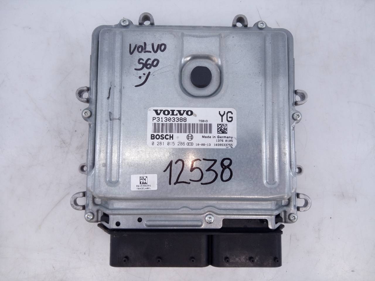 VOLVO S60 2 generation (2010-2020) Engine Control Unit ECU P31303388,0281015286,E3-B5-45-4 26280568