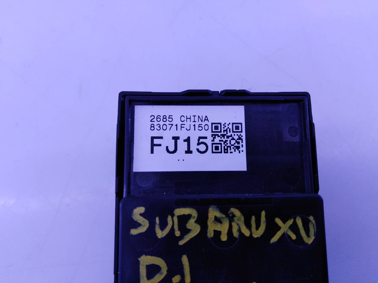 SUBARU XV 1 generation (2011-2017) Front Left Door Window Switch 83071FJ150, E3-B6-24-1 21801575