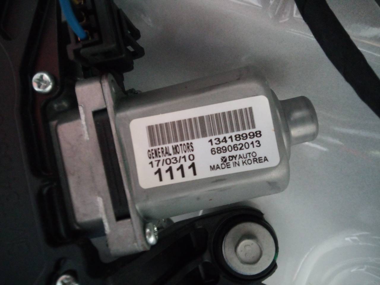 OPEL Astra K (2015-2021) Моторчик заднего стеклоочистителя 13418998, 689062013 21830875