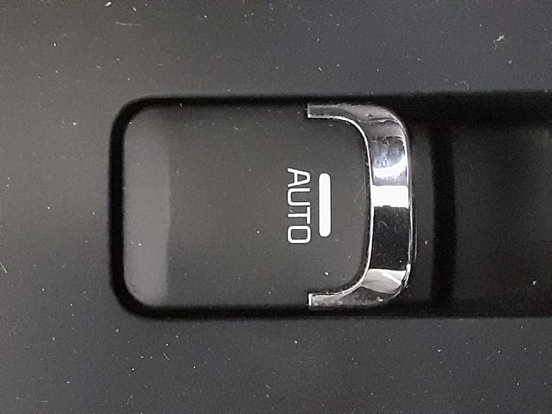 KIA Cee'd 2 generation (2012-2018) Rear Right Door Window Control Switch 93580A2000WK 18605231