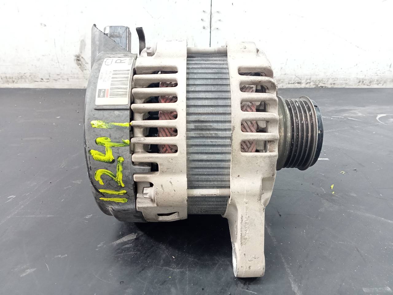 KIA Carens 3 generation (RP) (2013-2019) Alternator P3-B5-8-1 20966255