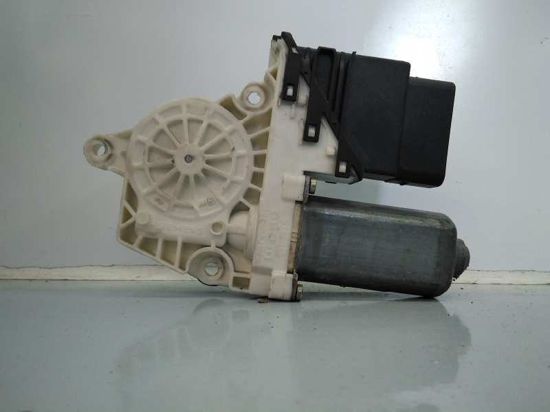 NISSAN Leon 1 generation (1999-2005) Rear Left Door Window Control Motor 1J4959811CFKZ, E1-B6-24-1 18463800