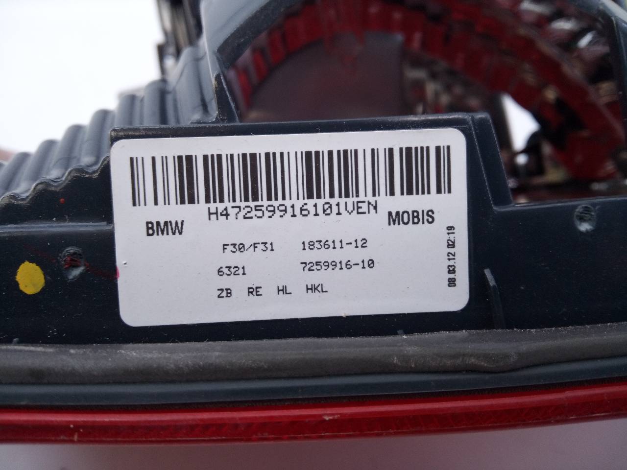 BMW 3 Series F30/F31 (2011-2020) Galinio dangčio (bagažinės) dešinės pusės žibintas 18361112, 725991610, E1-A3-39-2 24095318