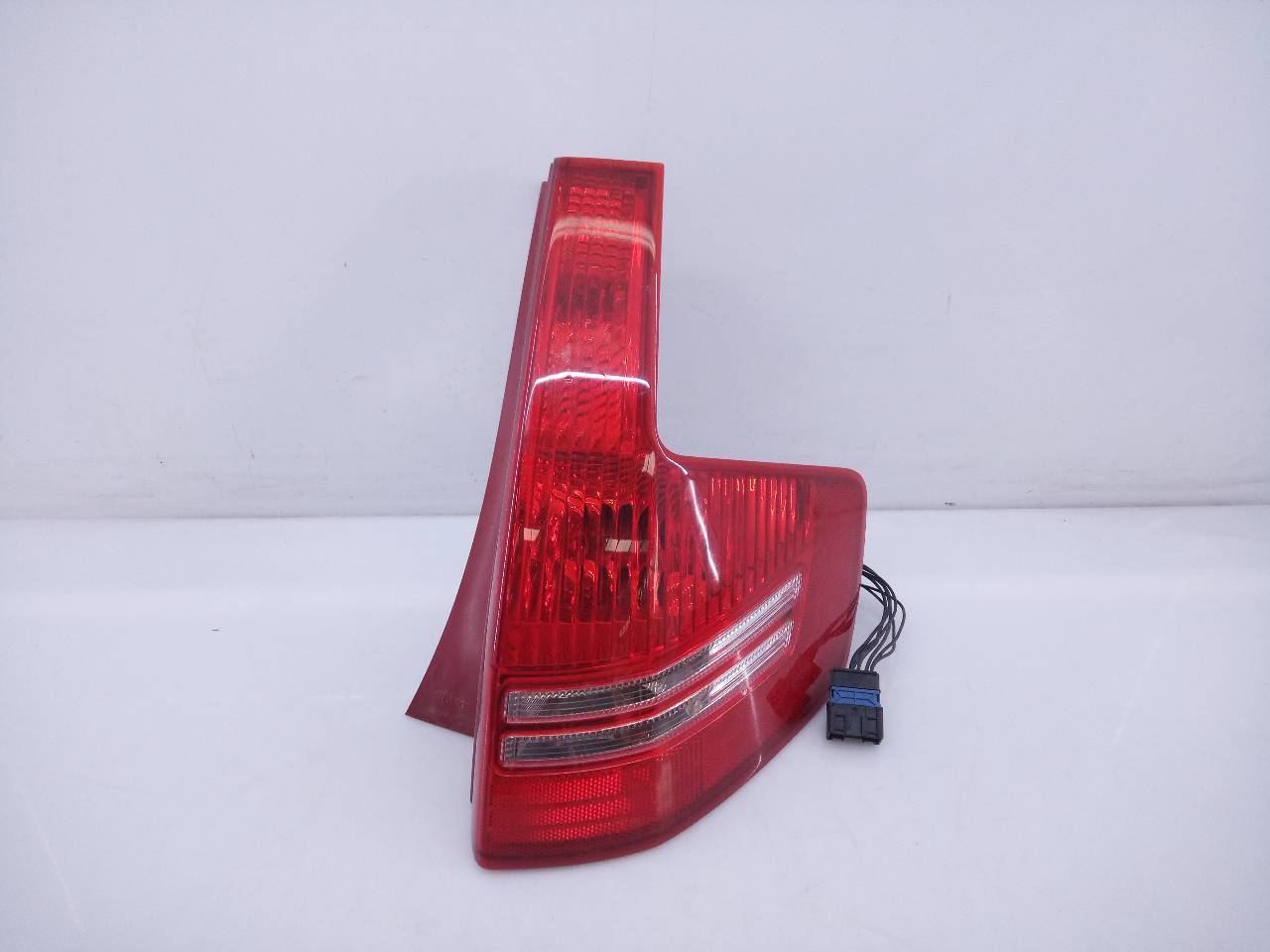 FORD C4 1 generation (2004-2011) Rear Right Taillight Lamp 965586398001, E1-A4-38-1 21801782