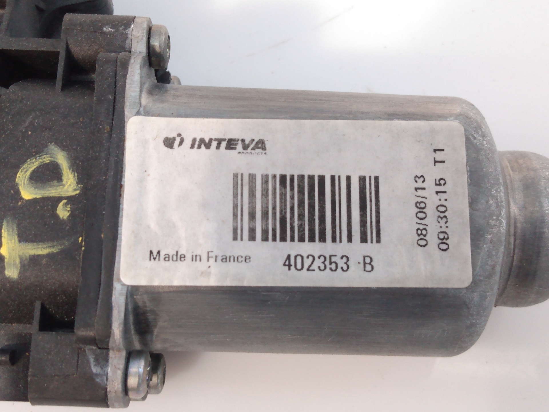 HYUNDAI Tucson 3 generation (2015-2021) Rear Right Door Window Control Motor 402353B,E2-B5-50-2 18730593