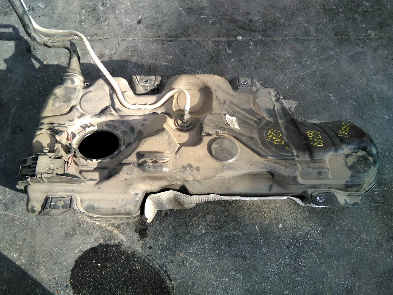 SEAT Leon 3 generation (2012-2020) Fuel Tank 5Q0201085 18523082