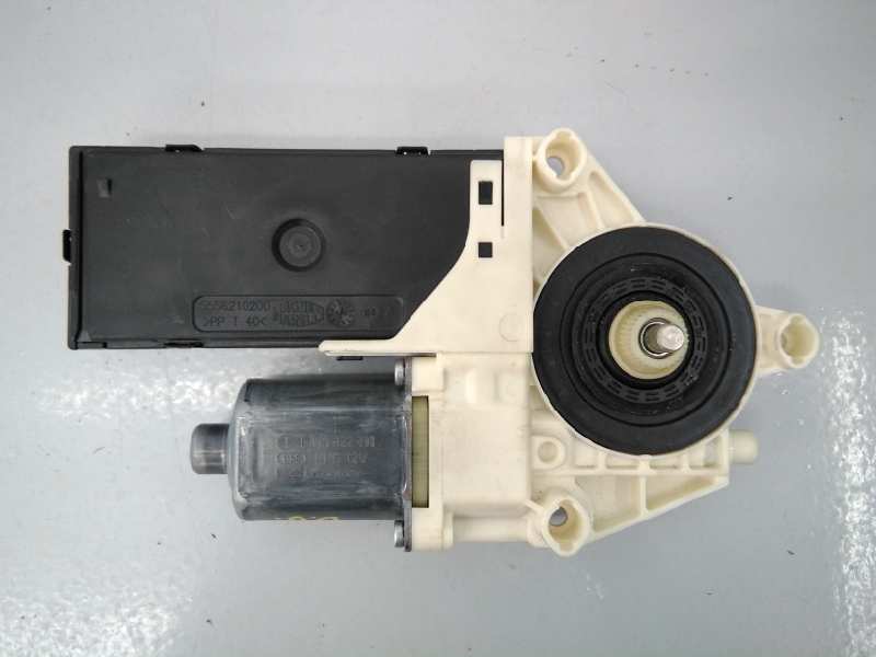 CITROËN Laguna 3 generation (2007-2015) Front Right Door Window Control Motor 807300002R, E1-A1-16-1 18467091