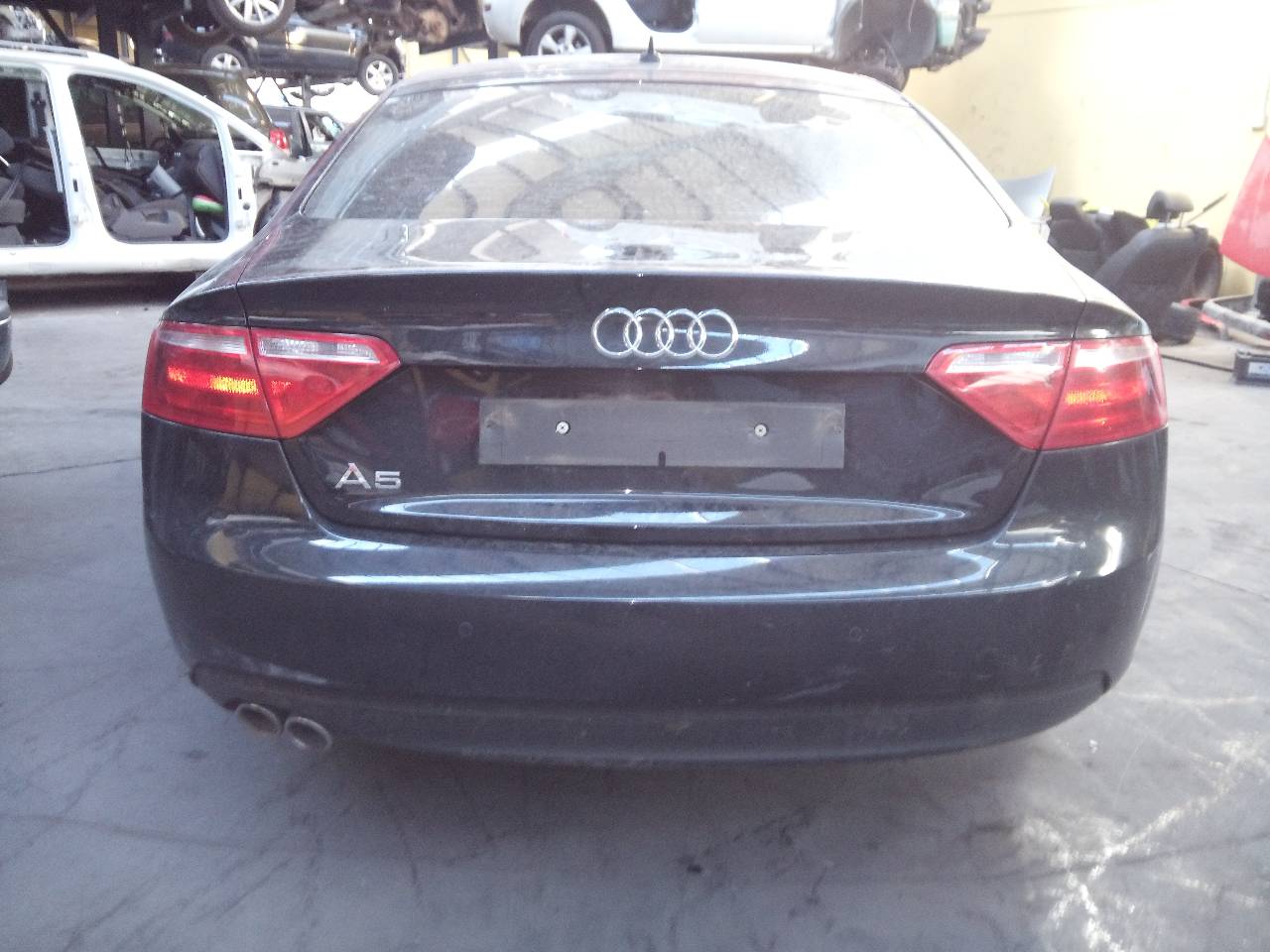 AUDI A5 Sportback Фонарь крышки багажника левый 8T0945093, E1-B6-47-1 18751586