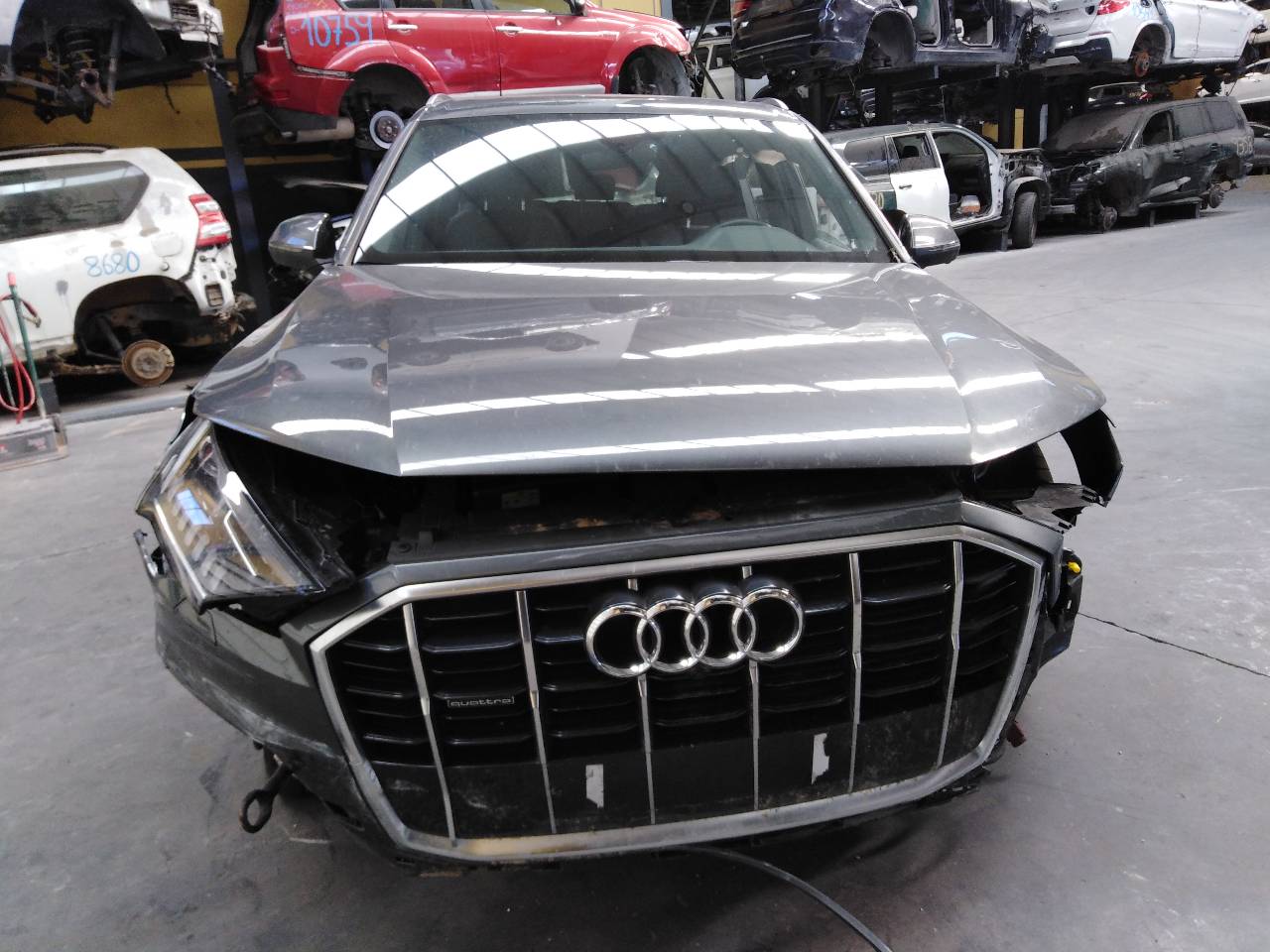 AUDI Q7 4M (2015-2024) Moyeu De Roue Avant Droit 24088324