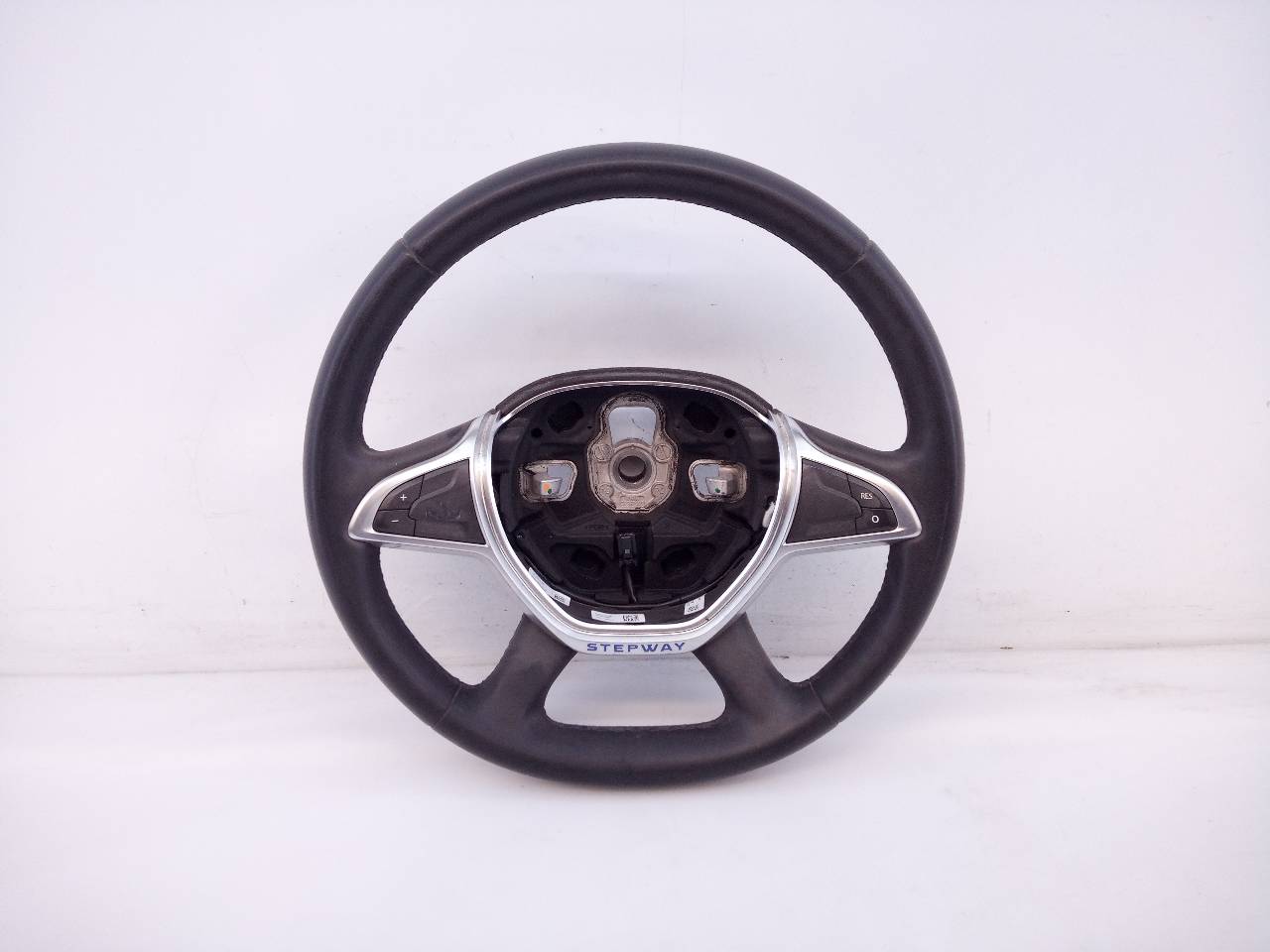 DACIA Logan 2 generation (2013-2020) Steering Wheel 34227014B,E1-A1-35-1 20959782