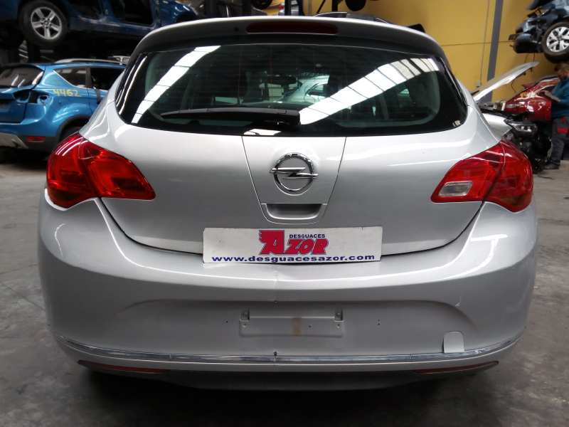 OPEL Astra J (2009-2020) Ремень безопасности задний левый 616569200C,E2-B6-24-4 18383054