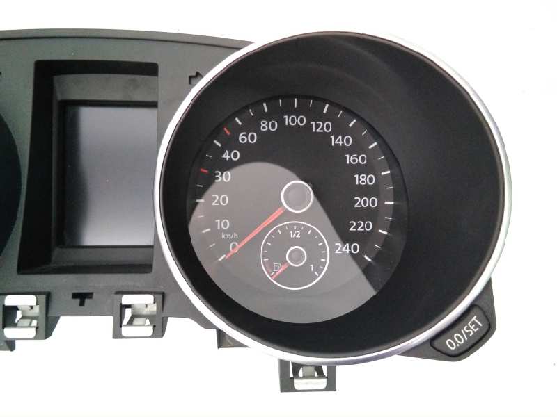 VOLKSWAGEN Golf 5 generation (2003-2009) Speedometer 5K0920860F,A2C53219792,E2-A1-7-2 18499655