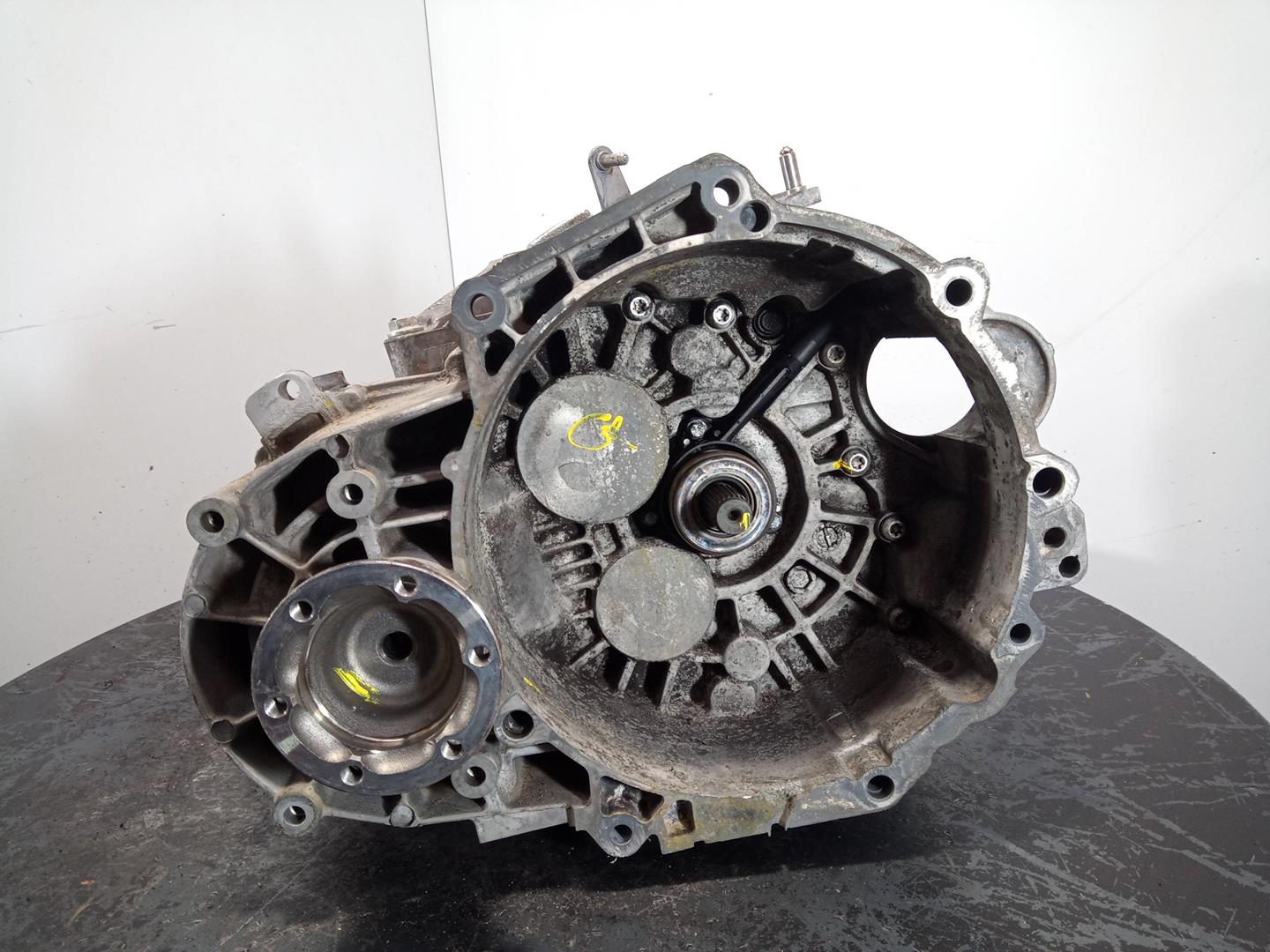 CHEVROLET A3 8P (2003-2013) Gearbox HDV,M1-A1-85 26270311