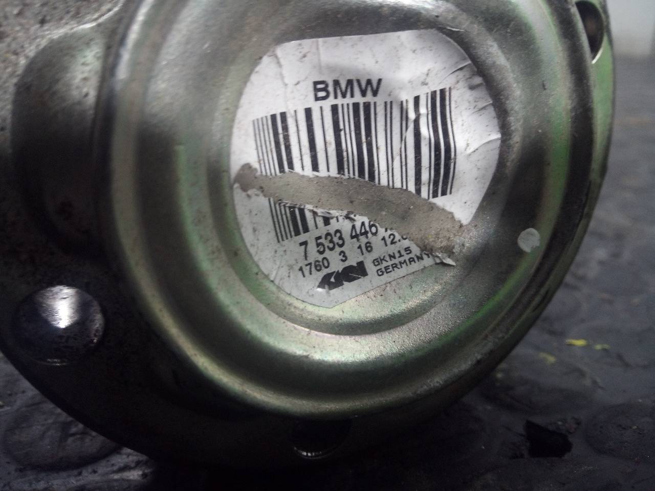 BMW 3 Series E90/E91/E92/E93 (2004-2013) Полуось задняя правая 7533446, P1-B6-23 20959095