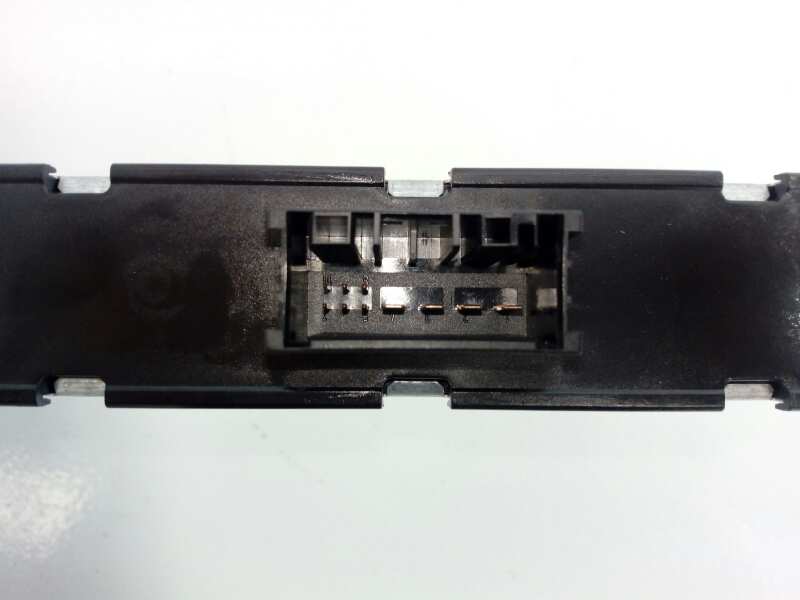 BMW 1 Series E81/E82/E87/E88 (2004-2013) Alte unități de control 6142912708801,6142912708801,E3-A2-33-2 18400699