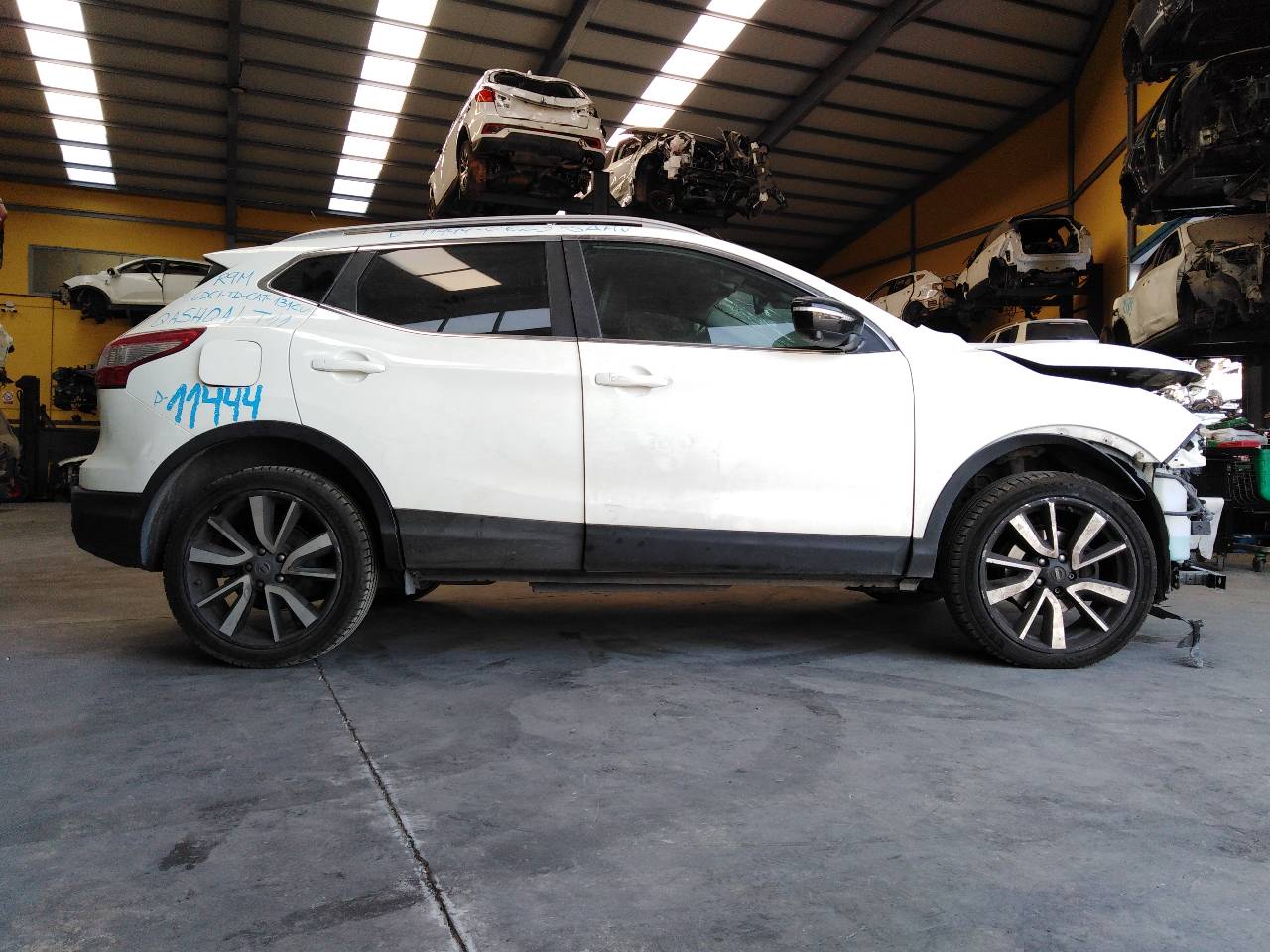 NISSAN Qashqai 2 generation (2013-2023) Priekinių kairių durų spyna E2-A4-44-1 20967685