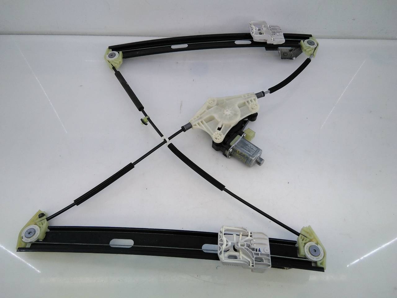 SEAT Toledo 3 generation (2004-2010) Vindusregulator foran høyre dør 5Q0959802C, E1-B6-40-1 18694383