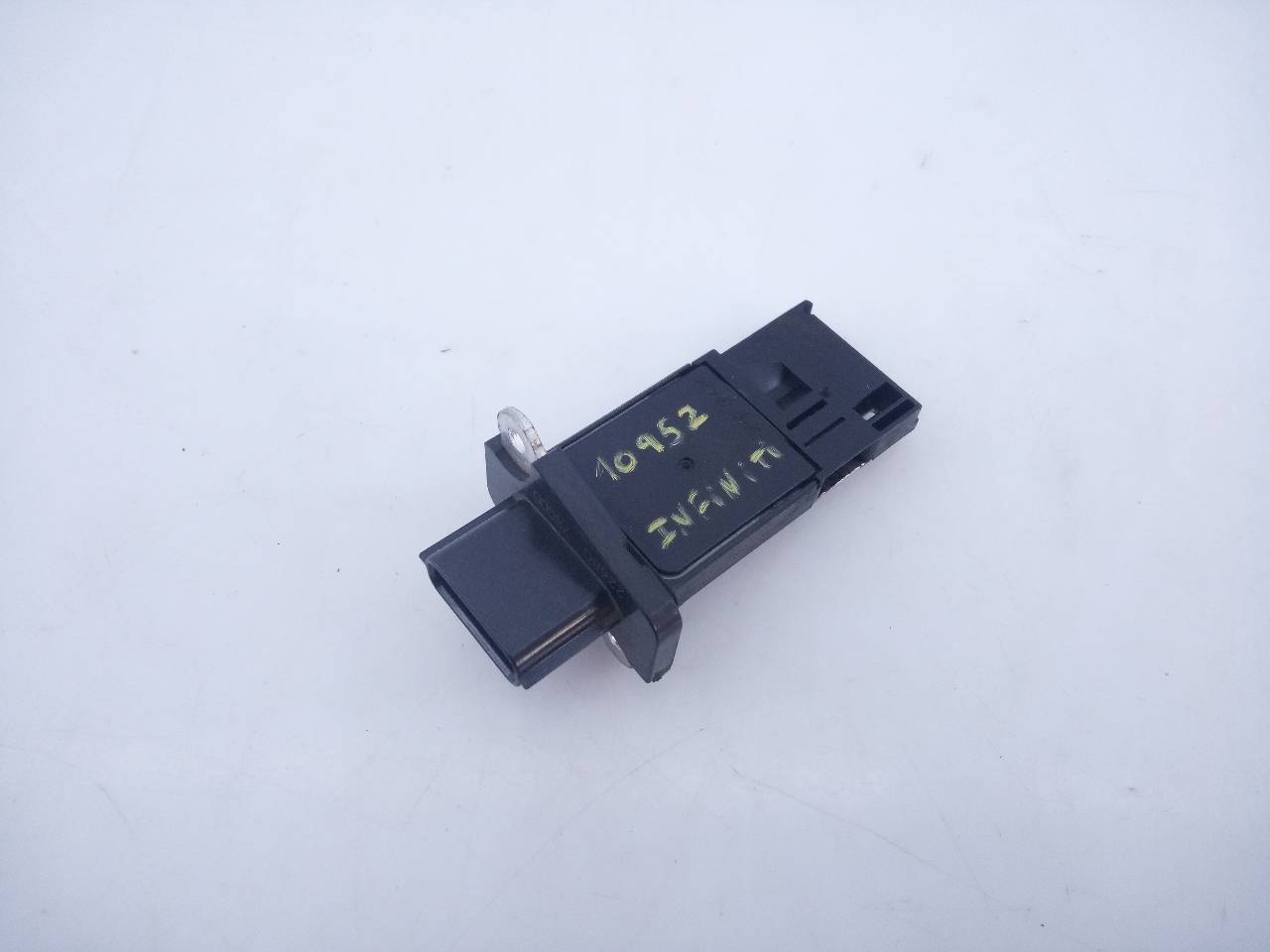 INFINITI Mass Air Flow Sensor MAF 226807S000, E3-B4-31-4 20963541