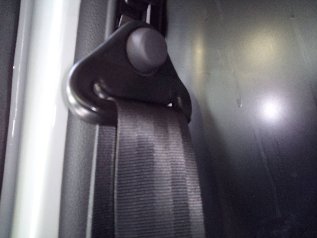 DACIA Dokker 1 generation (2012-2024) Front Right Seatbelt 24046085