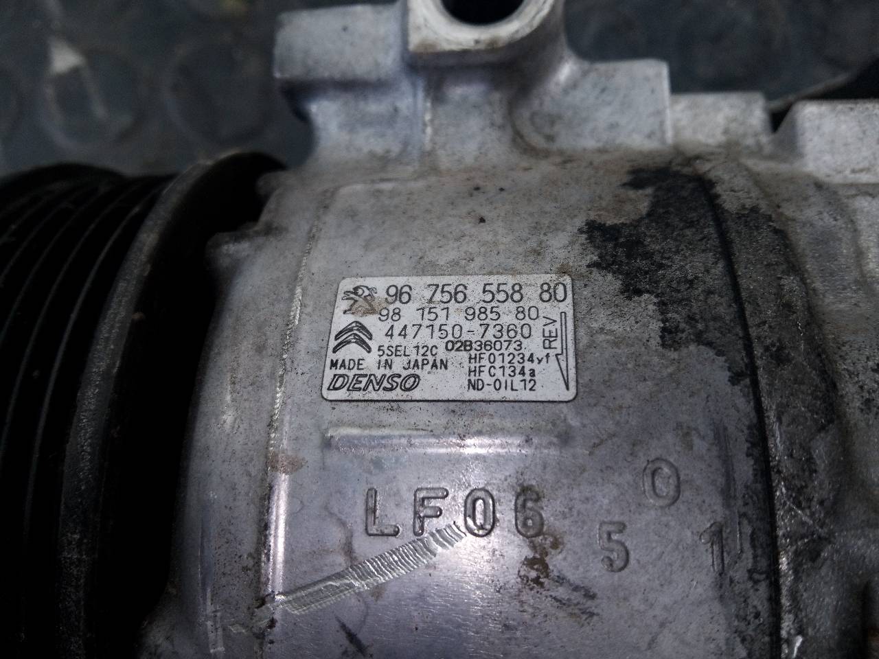 PEUGEOT 5008 1 generation (2009-2016) Air Condition Pump 9675855880,P3-B2-7-2 21802628