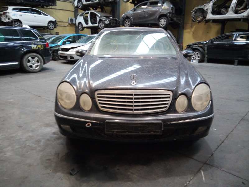 MERCEDES-BENZ E-Class W211/S211 (2002-2009) Aizmugurējo kreiso durvju slēdzene 18653302