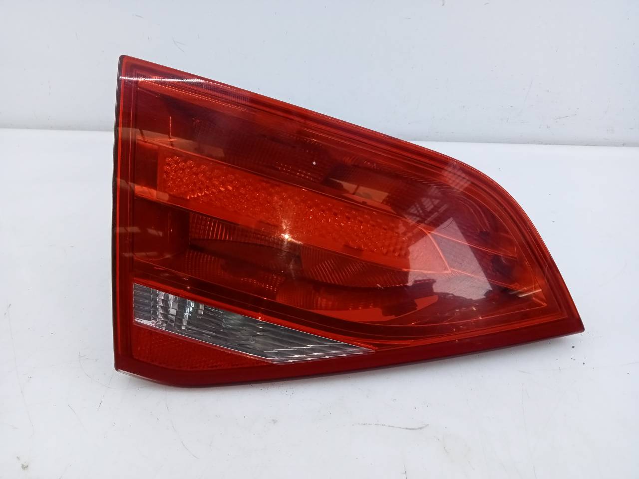 AUDI A4 B8/8K (2011-2016) Left Side Tailgate Taillight E1-B6-50-1 24071997