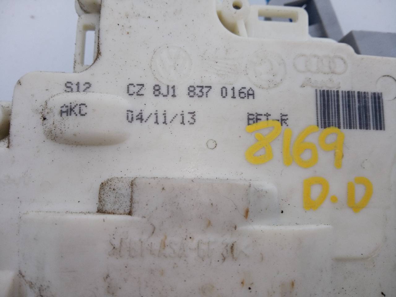 AUDI Q3 8U (2011-2020) Front Right Door Lock 8J1837016A, E1-B6-10-2 18657131