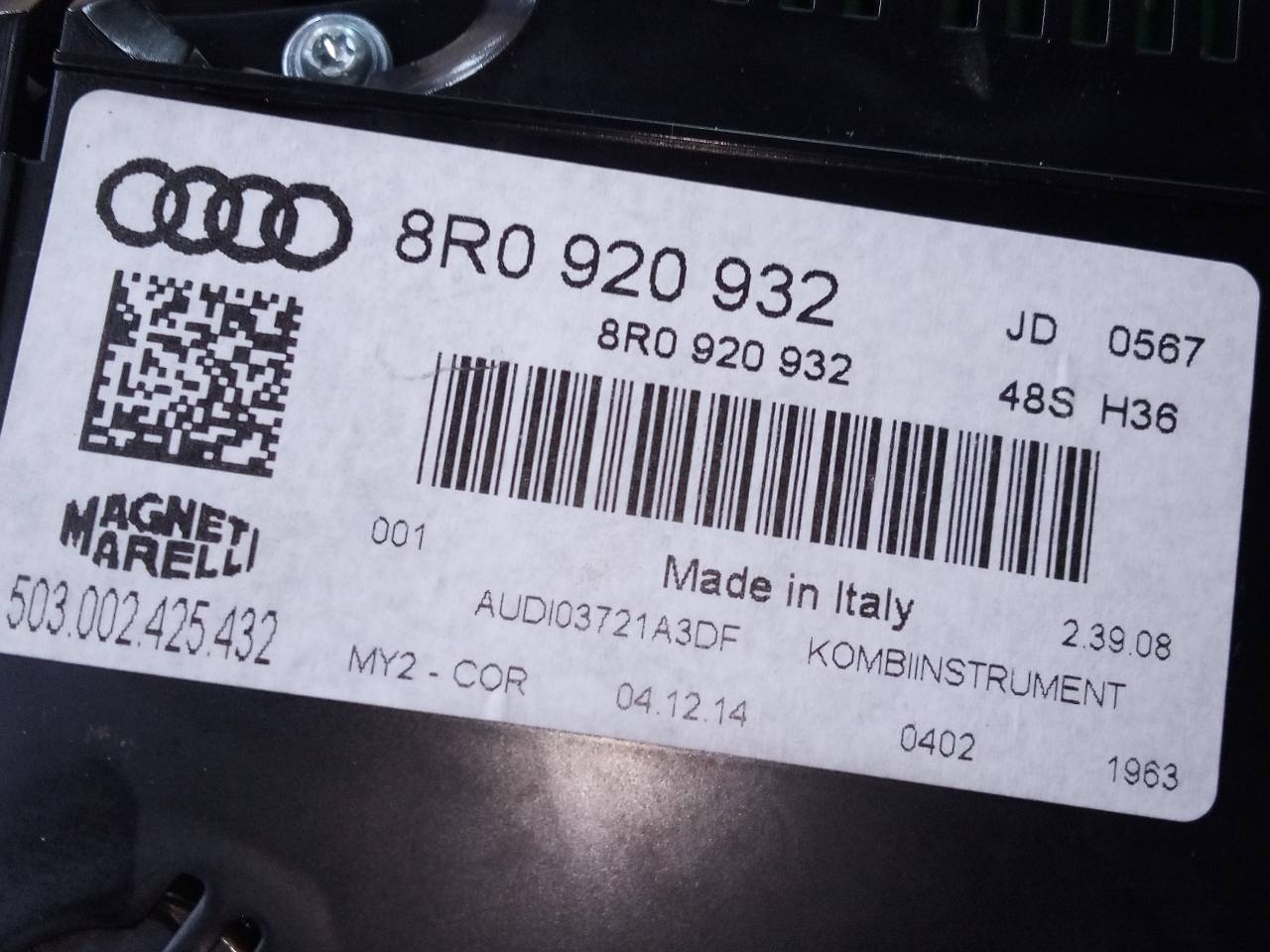 AUDI A6 C6/4F (2004-2011) Спидометр 8R0920932, 503002425432, E2-A1-18-6 18763487