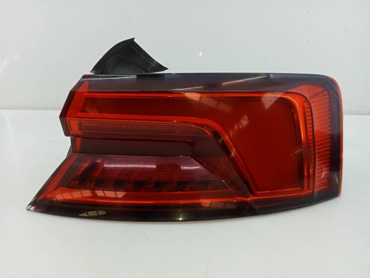 AUDI A5 F5 (2016-2024) Rear Right Taillight Lamp 8W6945092C, E1-B6-47-2 26267747