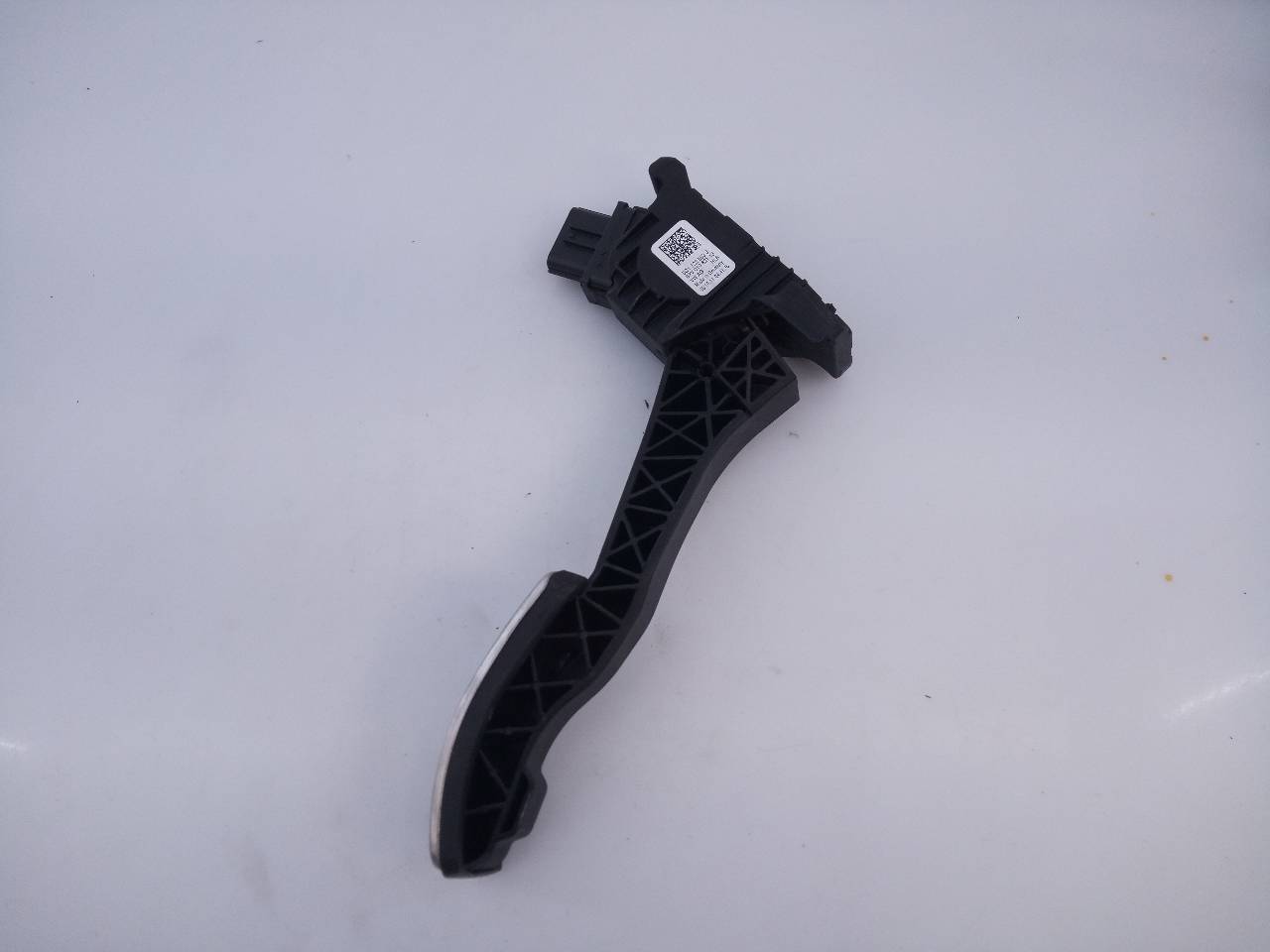 VOLKSWAGEN Tiguan 1 generation (2007-2017) Throttle Pedal 5Q1723503J, 6PV01062113, E2-A1-23-8 20965547