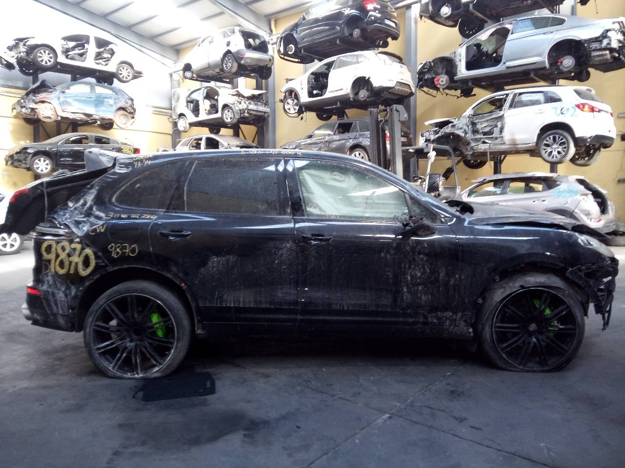 PORSCHE Cayenne 958 (2010-2018) Полуось задняя левая 7P0501201G 18775470