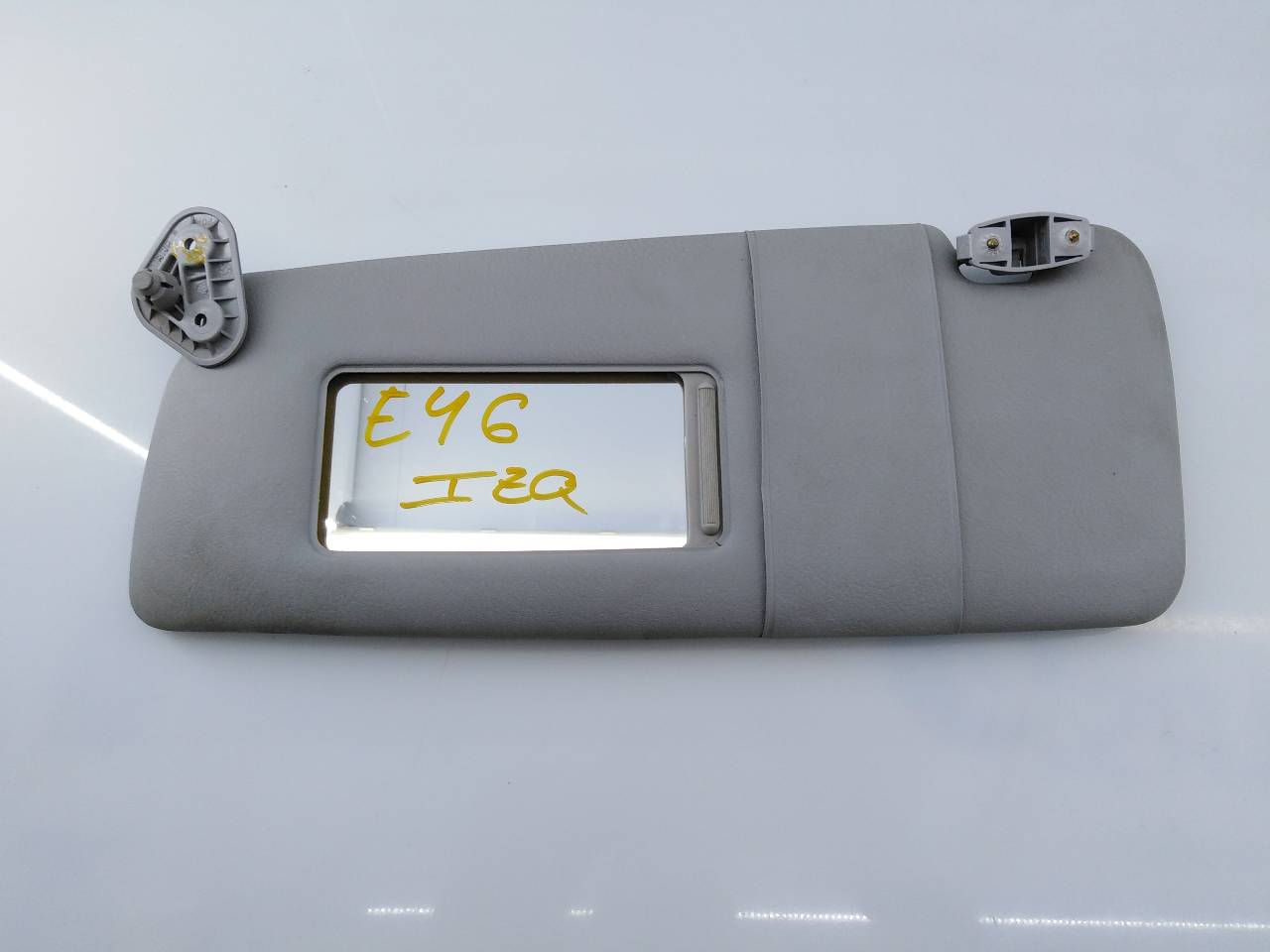 VAUXHALL 3 Series E46 (1997-2006) Left Side Sun Visor E1-A3-7-1 18692100