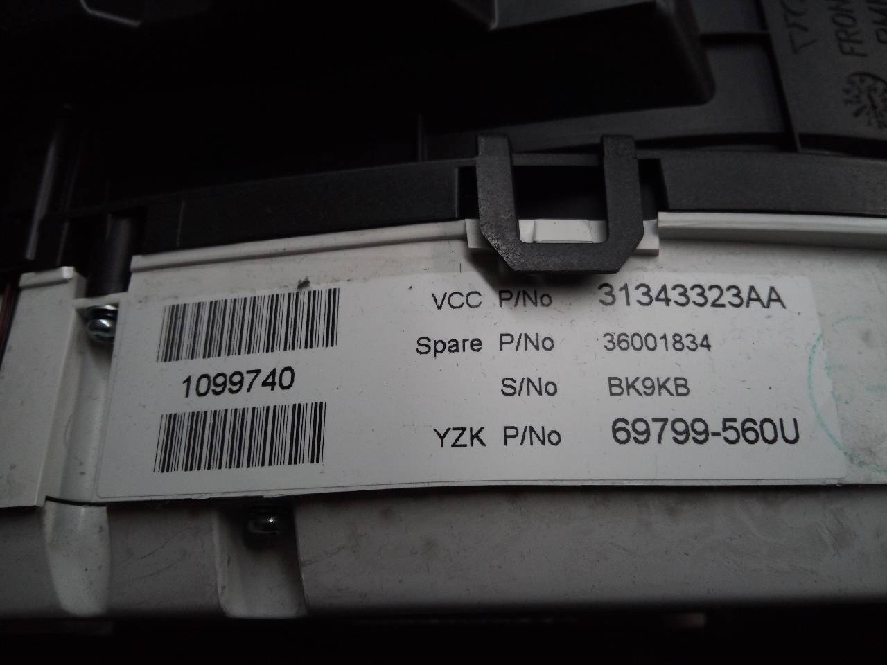 DODGE XC60 1 generation (2008-2017) Spidometras (Prietaisų skydelis) 69799560U,31343323AA,E3-B5-49-2 21800081