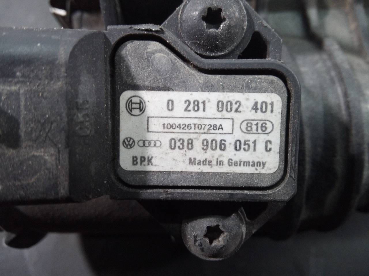 TOYOTA A6 C6/4F (2004-2011) Радиатор интеркулера 038906051C, P2-A11-7 23292990