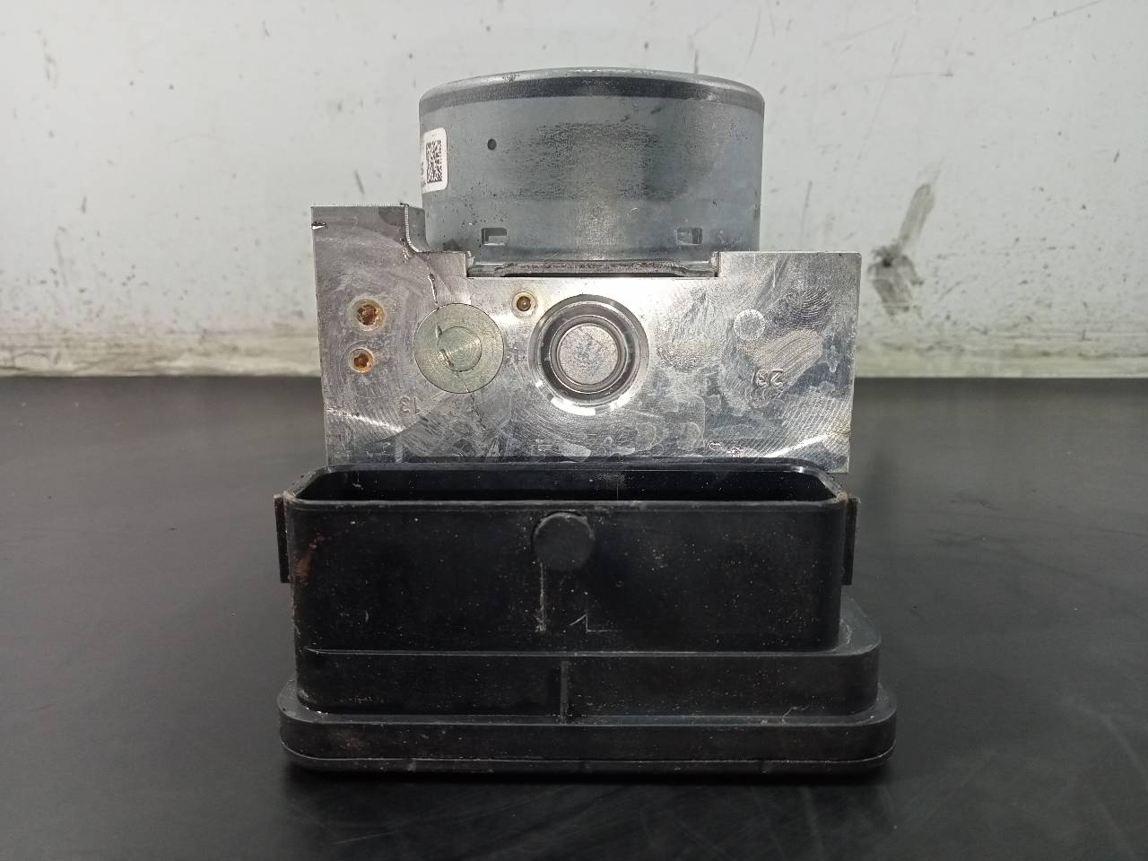 MERCEDES-BENZ C-Class W205/S205/C205 (2014-2023) ABS Pump A2534310100,P3-A8-29-2 21801272