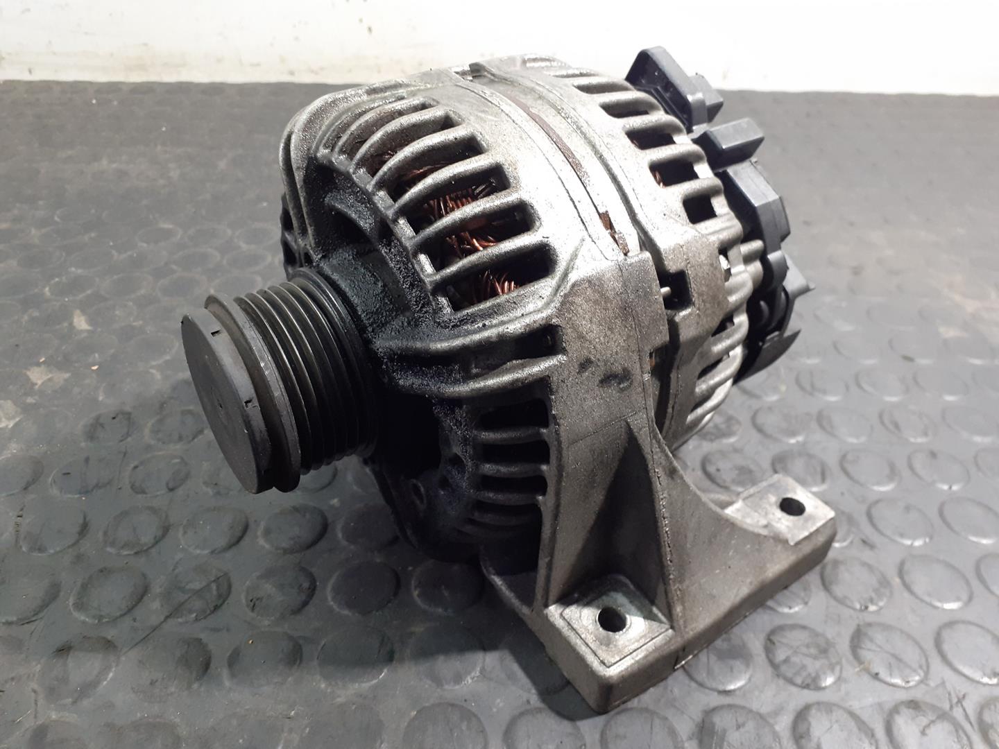 VOLVO XC90 1 generation (2002-2014) Alternator 8676498,0124525029 18745977