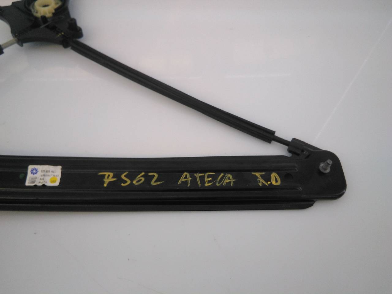 SEAT Ateca 1 generation (2016-2024) Rear Right Door Window Regulator 575839462A, E1-B6-14-2 18603711