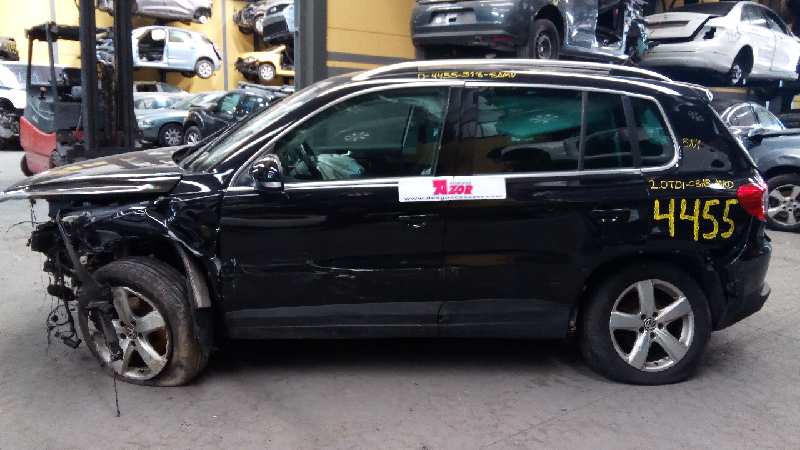 VOLKSWAGEN Tiguan 1 generation (2007-2017) Galinių kairių durų spyna 5N0839015D,E1-B6-36-4 18376030